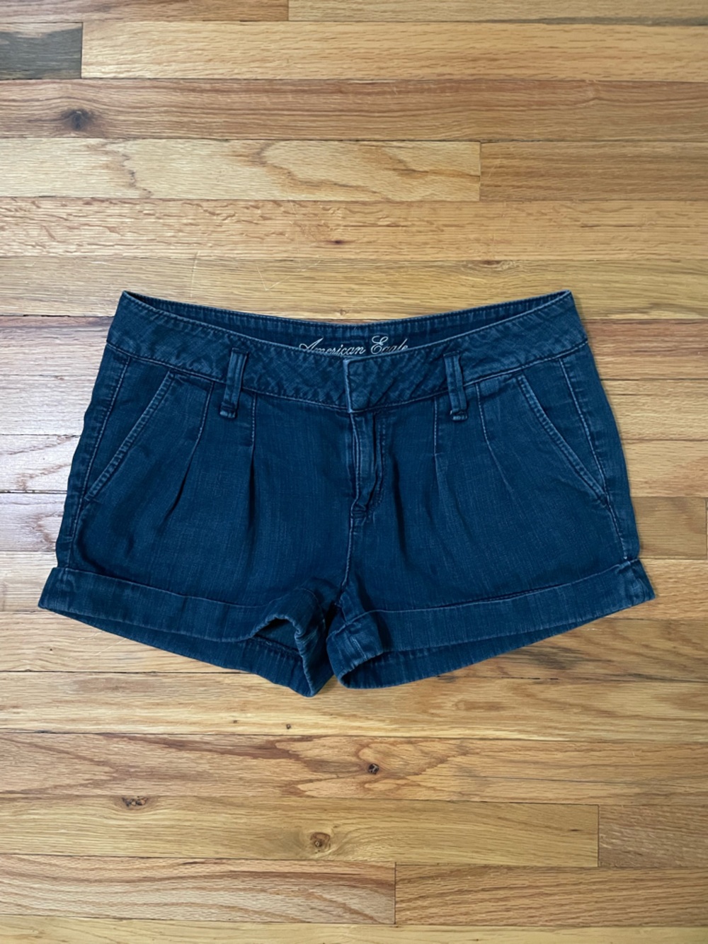 American Eagle Dark Wash Pleated Denim Shorts